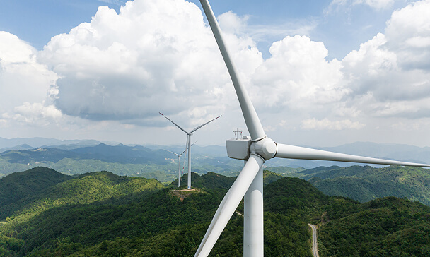 wind_turbine_CU_aerial_L